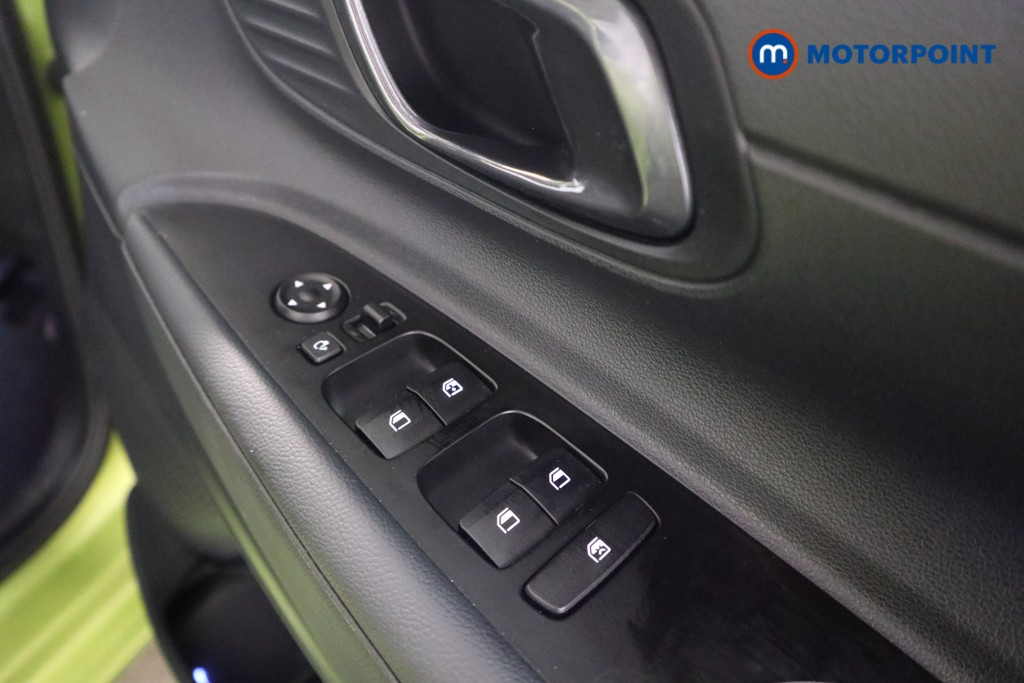 Hyundai I20 Premium Manual Petrol Hatchback - Stock Number (1633214) - 12th supplementary image