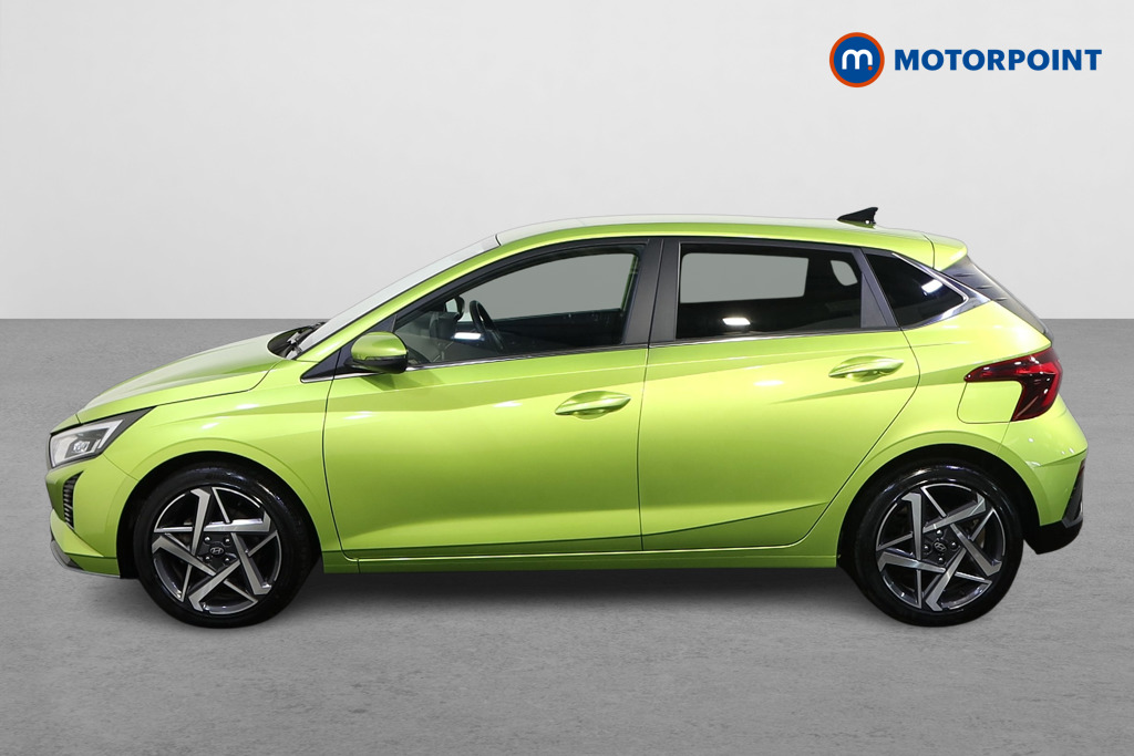 Hyundai I20 Premium Manual Petrol Hatchback - Stock Number (1633214) - Passenger side