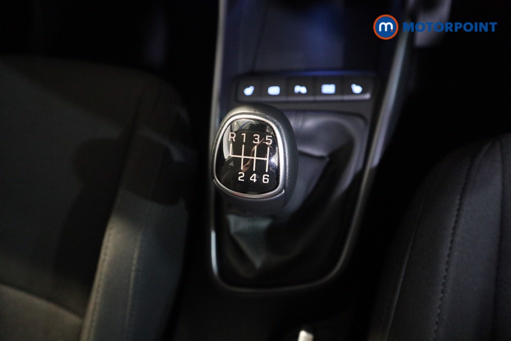 Hyundai I20 Premium Manual Petrol Hatchback - Stock Number (1633219) - 10th supplementary image