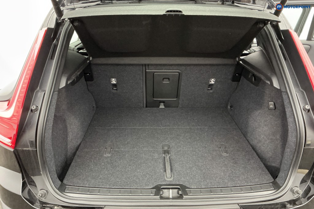 Volvo Xc40 Plus Automatic Petrol SUV - Stock Number (1633297) - 3rd supplementary image