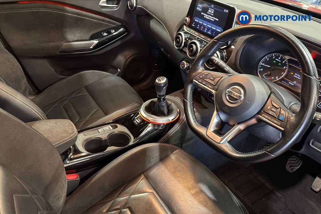 Nissan Juke Tekna-Plus Manual Petrol SUV - Stock Number (1633779) - 2nd supplementary image