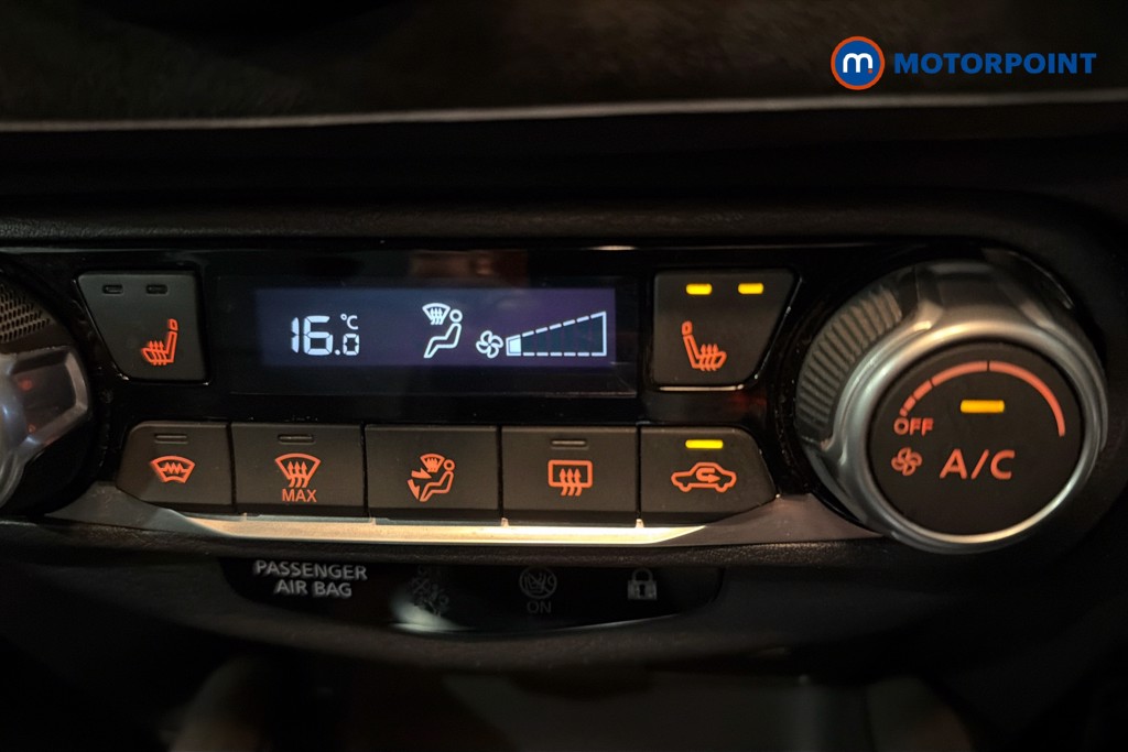 Nissan Juke Tekna-Plus Manual Petrol SUV - Stock Number (1633779) - 14th supplementary image