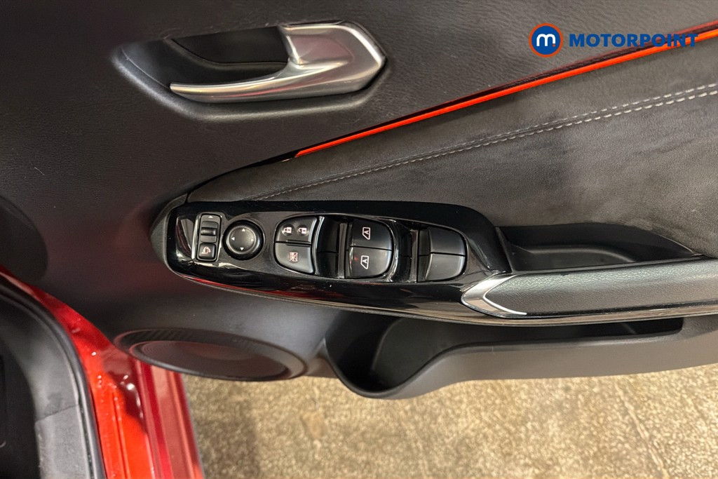 Nissan Juke Tekna-Plus Manual Petrol SUV - Stock Number (1633779) - 20th supplementary image