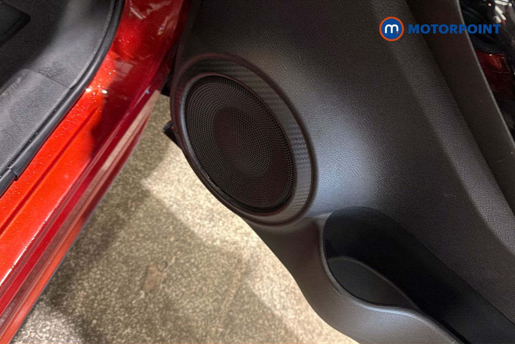 Nissan Juke Tekna-Plus Manual Petrol SUV - Stock Number (1633779) - 21st supplementary image