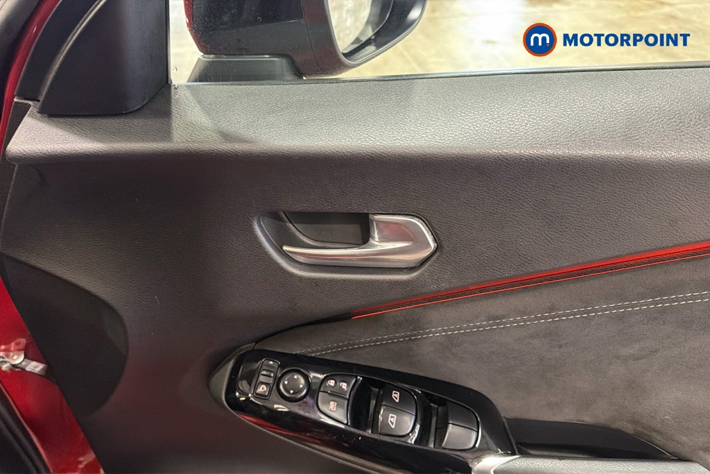 Nissan Juke Tekna-Plus Manual Petrol SUV - Stock Number (1633779) - 42nd supplementary image