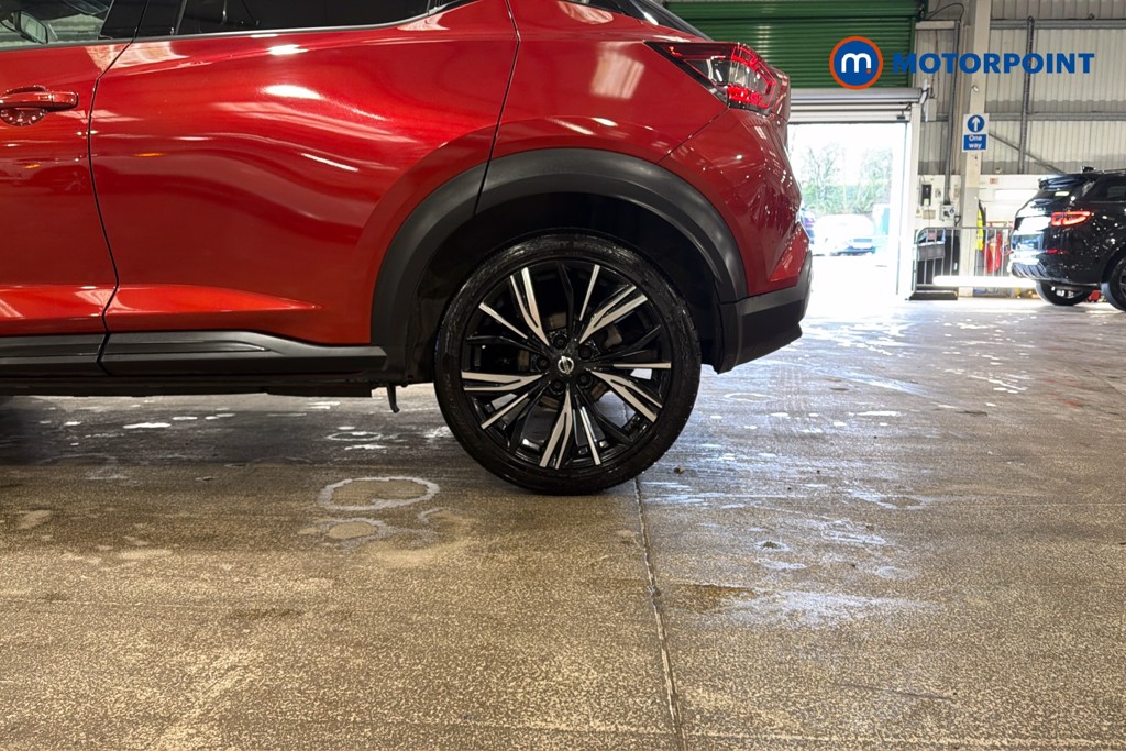 Nissan Juke Tekna-Plus Manual Petrol SUV - Stock Number (1633779) - 48th supplementary image