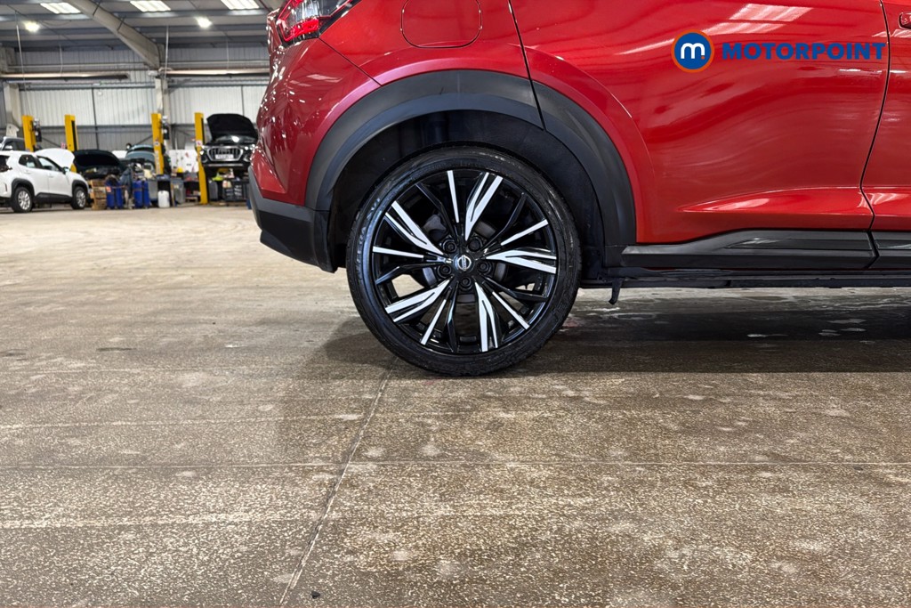 Nissan Juke Tekna-Plus Manual Petrol SUV - Stock Number (1633779) - 49th supplementary image
