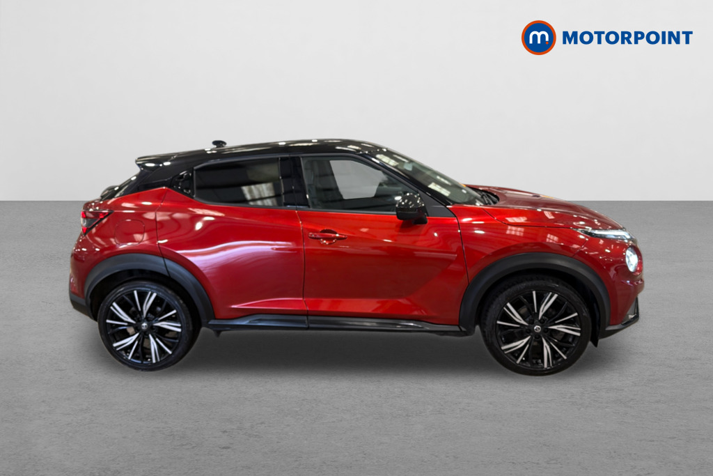 Nissan Juke Tekna-Plus Manual Petrol SUV - Stock Number (1633779) - Drivers side
