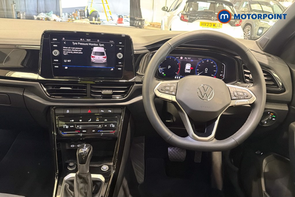 Volkswagen T-Roc Style Design Automatic Petrol SUV - Stock Number (1633880) - 2nd supplementary image