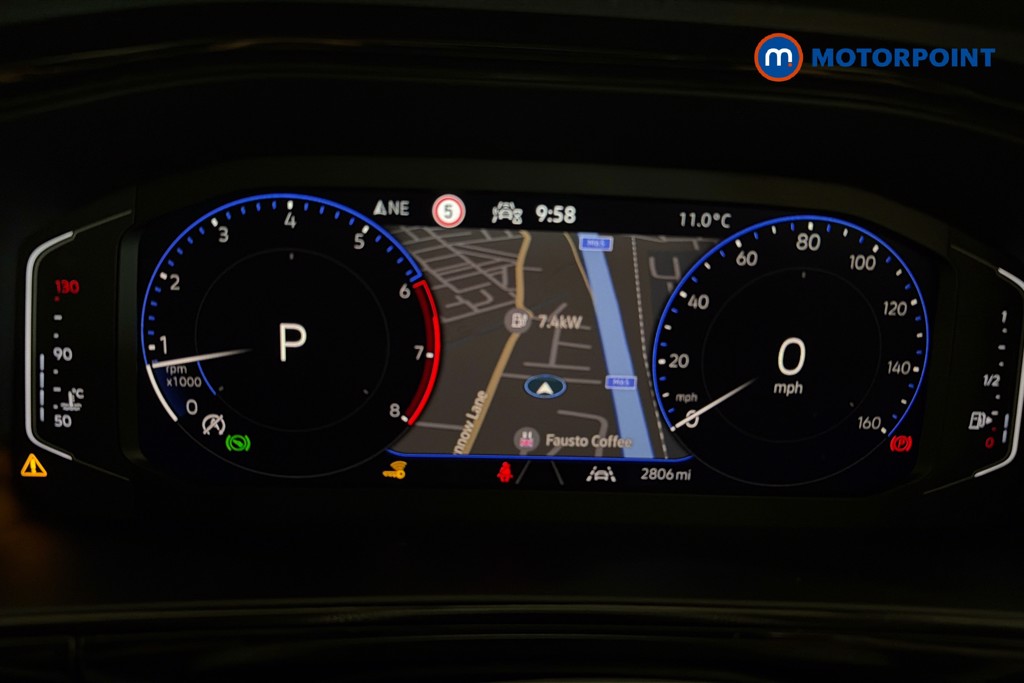 Volkswagen T-Roc Style Design Automatic Petrol SUV - Stock Number (1633880) - 8th supplementary image