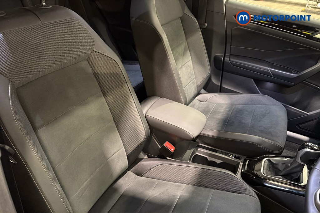 Volkswagen T-Roc Style Design Automatic Petrol SUV - Stock Number (1633880) - 22nd supplementary image