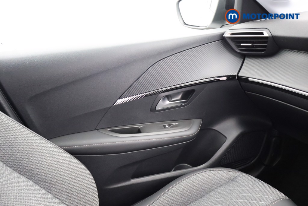 Peugeot 208 Allure Manual Petrol Hatchback - Stock Number (1634128) - 10th supplementary image