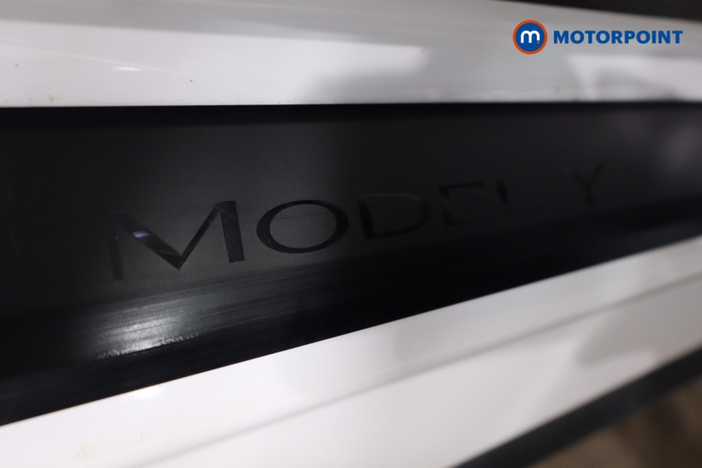 Tesla Model Y Long Range Automatic Electric SUV - Stock Number (1634171) - 22nd supplementary image