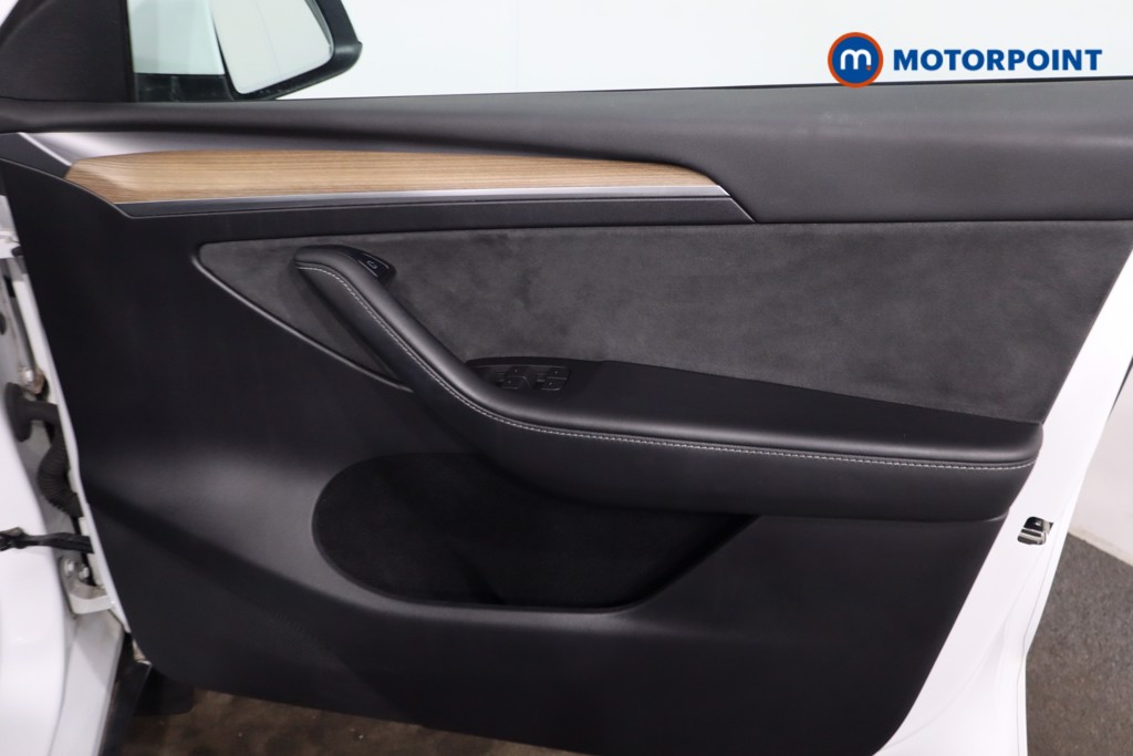 Tesla Model Y Long Range Automatic Electric SUV - Stock Number (1634171) - 23rd supplementary image