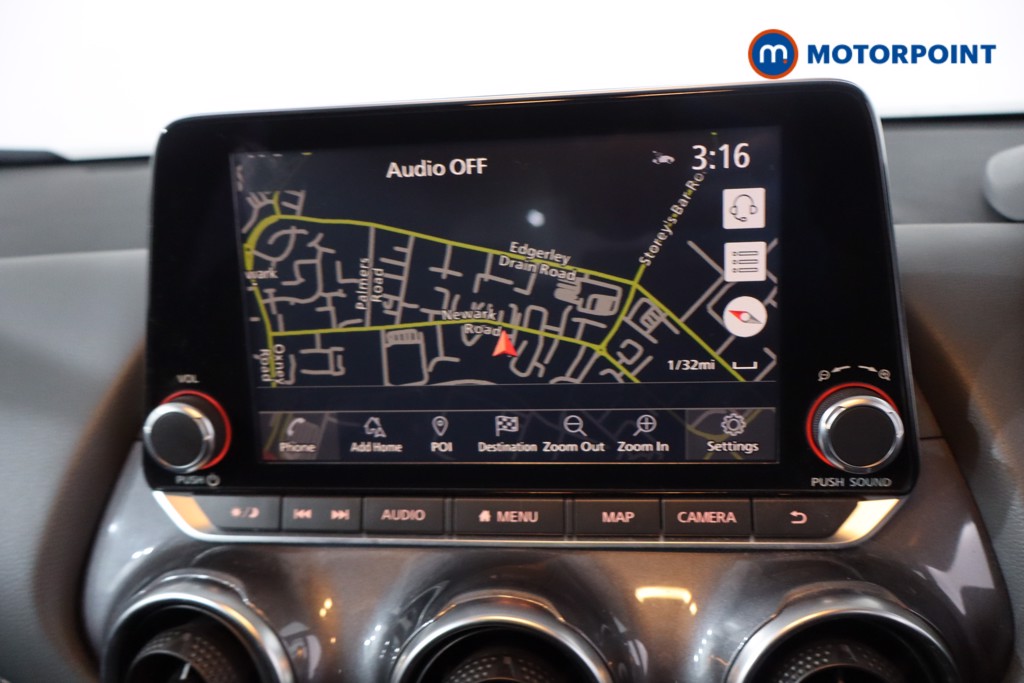 Nissan Juke N-Connecta Manual Petrol SUV - Stock Number (1634409) - 2nd supplementary image