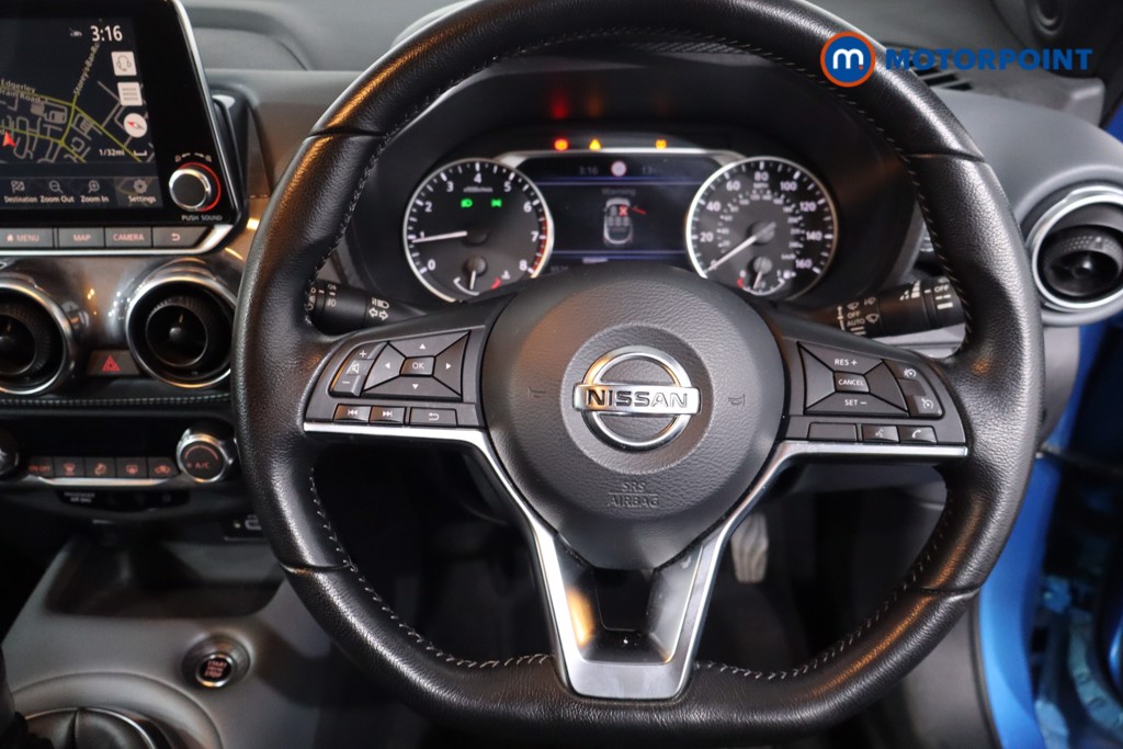 Nissan Juke N-Connecta Manual Petrol SUV - Stock Number (1634409) - 6th supplementary image