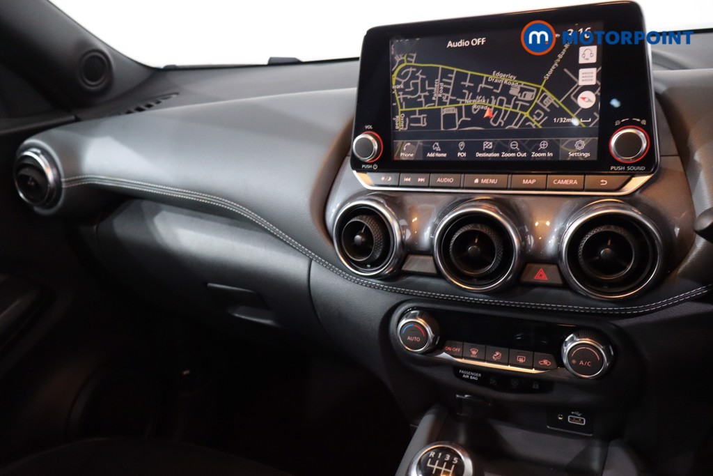 Nissan Juke N-Connecta Manual Petrol SUV - Stock Number (1634409) - 18th supplementary image