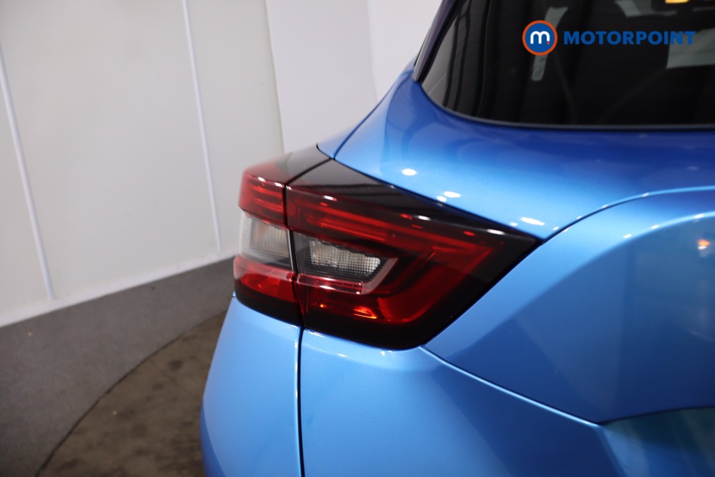 Nissan Juke N-Connecta Manual Petrol SUV - Stock Number (1634409) - 34th supplementary image