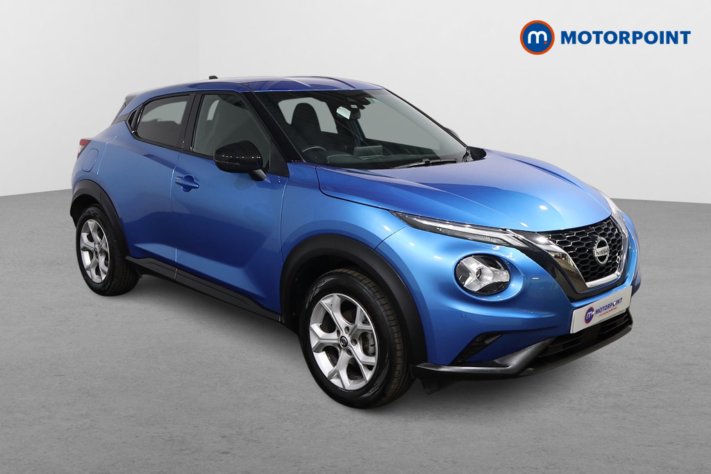 Nissan Juke N-Connecta Manual Petrol SUV - Stock Number (1634409) - Drivers side front corner