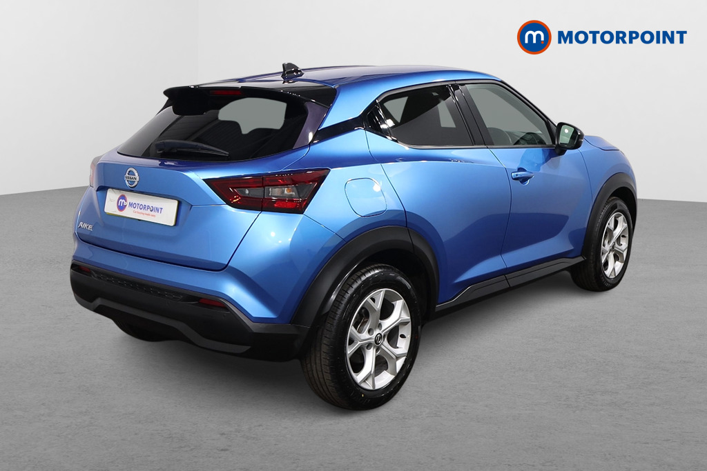 Nissan Juke N-Connecta Manual Petrol SUV - Stock Number (1634409) - Drivers side rear corner