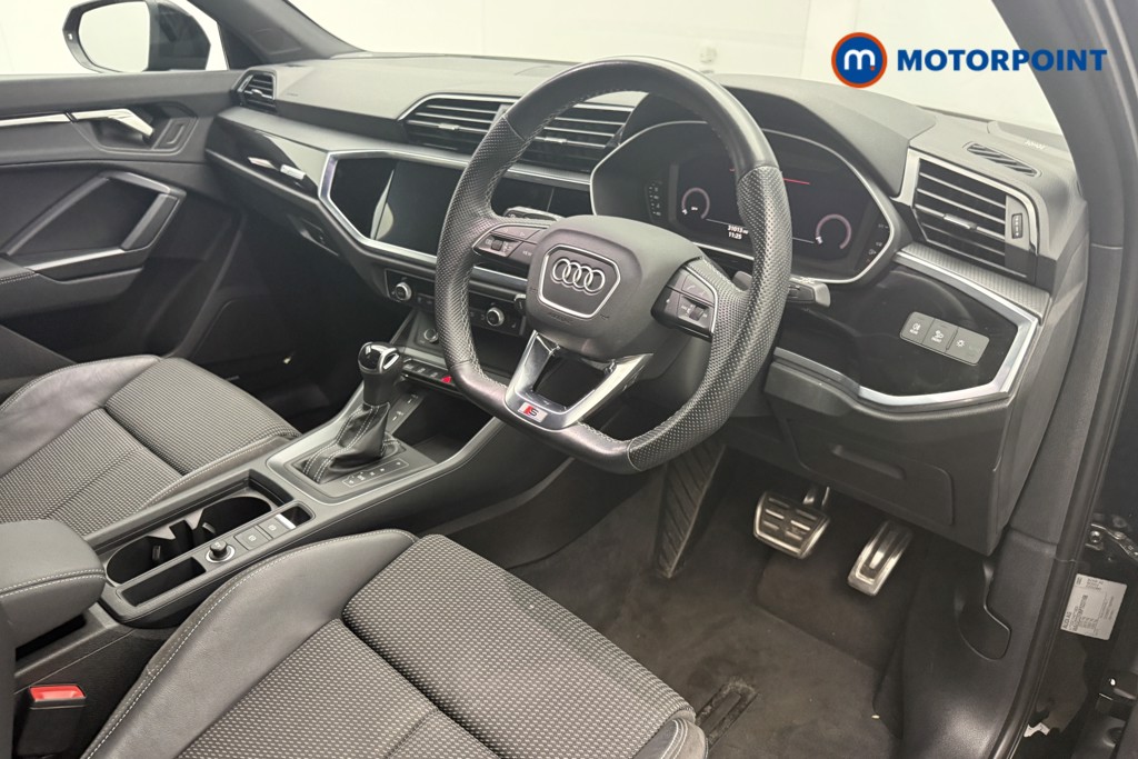 Audi Q3 Black Edition Automatic Petrol SUV - Stock Number (1634415) - 6th supplementary image