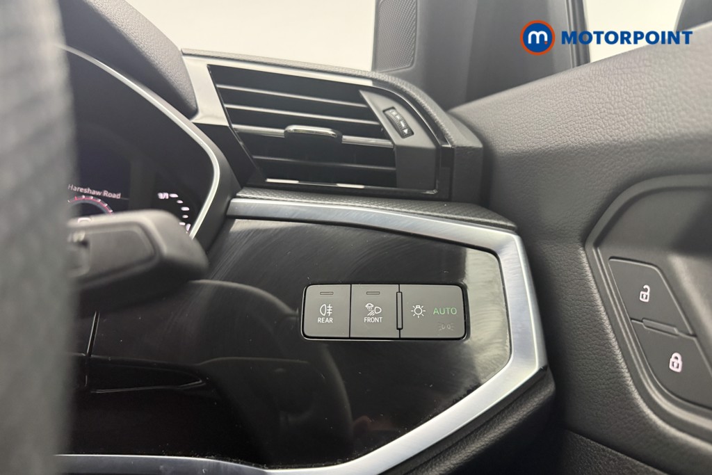 Audi Q3 Black Edition Automatic Petrol SUV - Stock Number (1634415) - 16th supplementary image