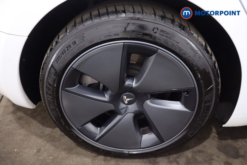 Tesla Model 3 Long Range Automatic Electric Saloon - Stock Number (1634441) - 10th supplementary image