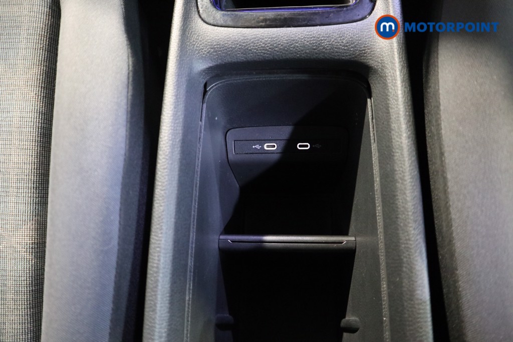 Volkswagen Id.3 Life Pro Automatic Electric Hatchback - Stock Number (1634476) - 10th supplementary image