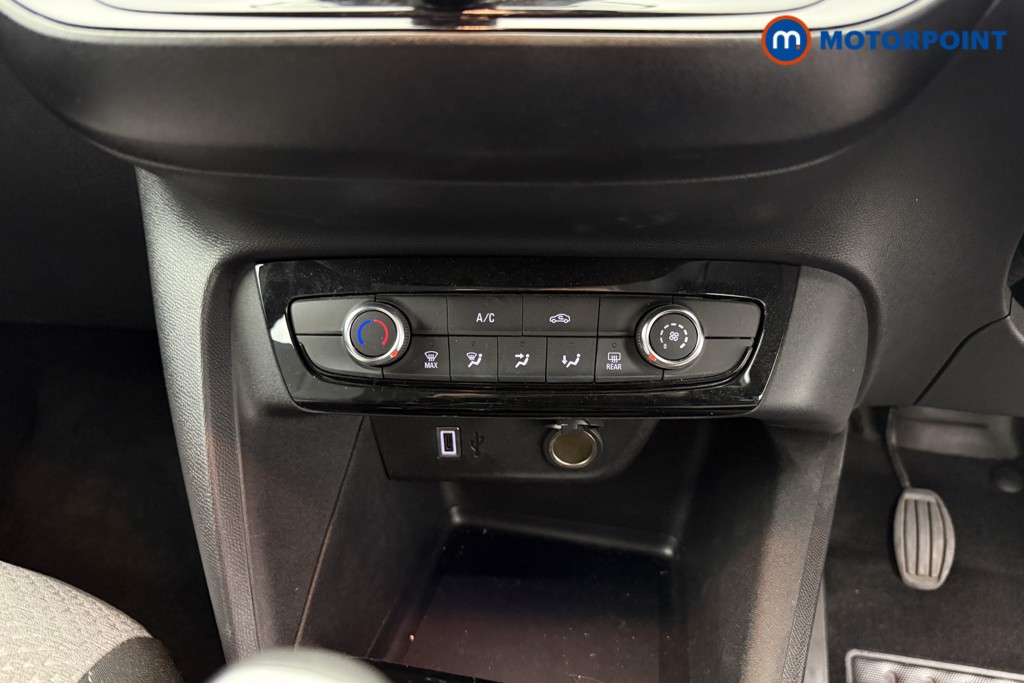 Vauxhall Corsa Design Manual Petrol Hatchback - Stock Number (1634509) - 3rd supplementary image