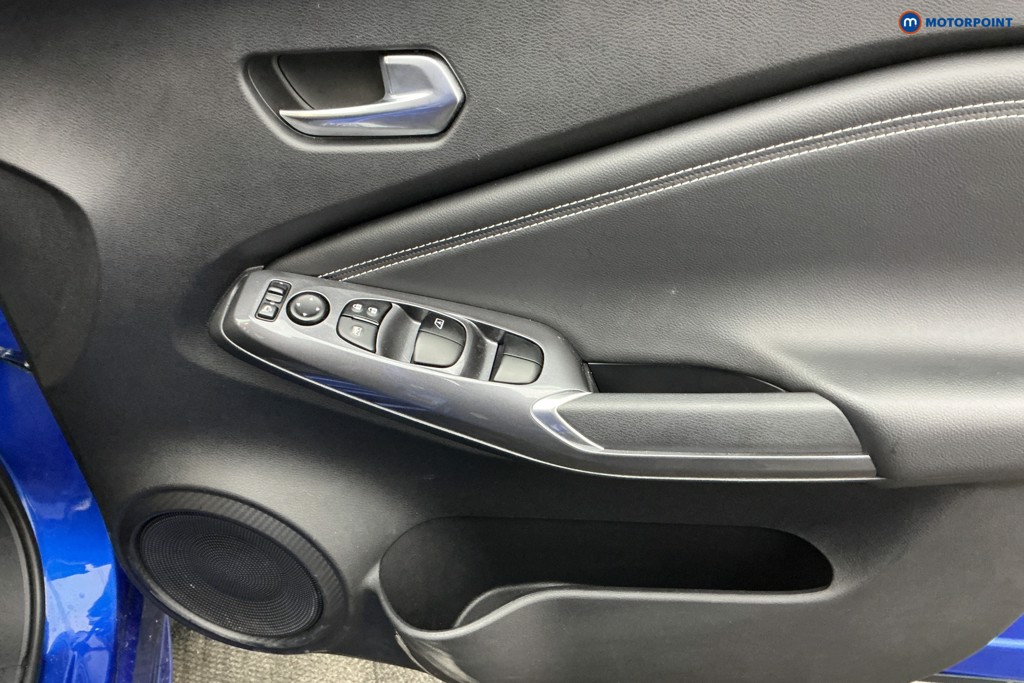 Nissan Juke N-Connecta Manual Petrol SUV - Stock Number (1634567) - 25th supplementary image