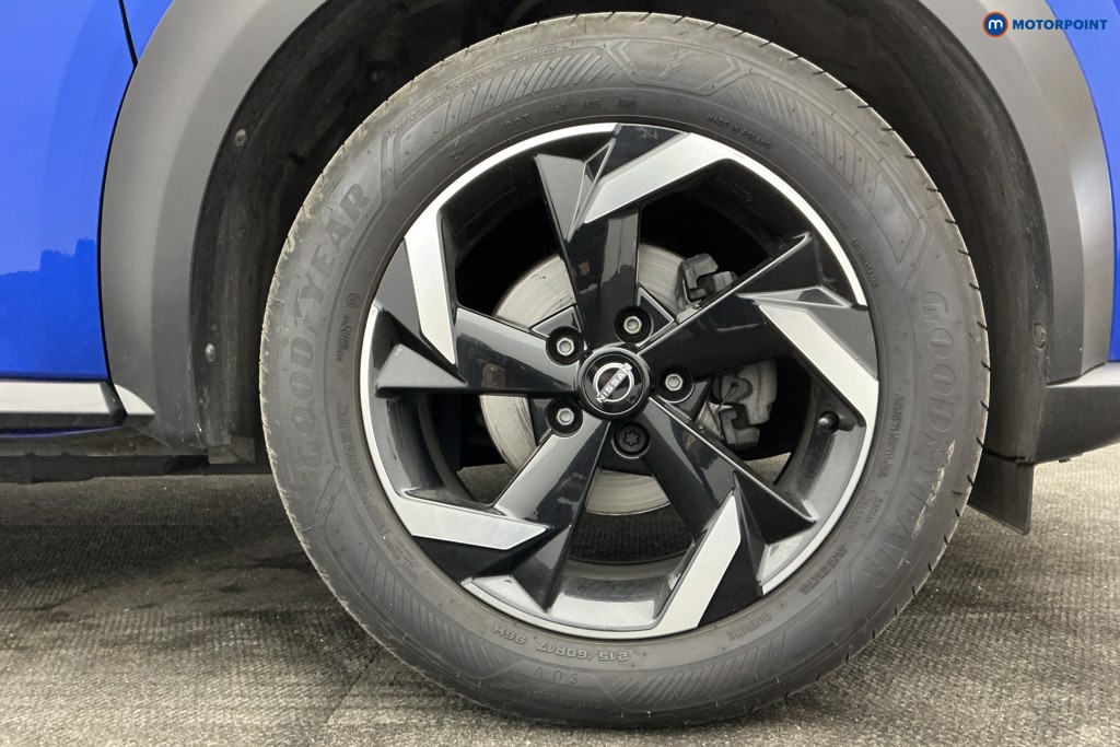 Nissan Juke N-Connecta Manual Petrol SUV - Stock Number (1634567) - 38th supplementary image