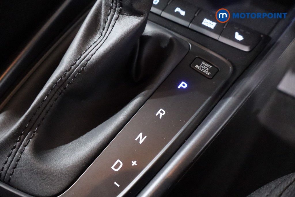 Hyundai Bayon Premium Automatic Petrol SUV - Stock Number (1634642) - 20th supplementary image