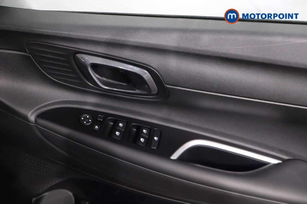 Hyundai Bayon Premium Automatic Petrol SUV - Stock Number (1634642) - 23rd supplementary image