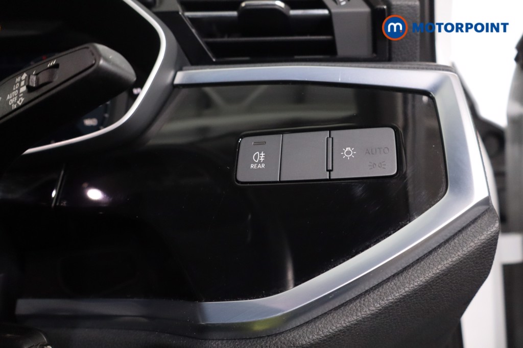 Audi Q3 Technik Manual Petrol SUV - Stock Number (1634676) - 17th supplementary image