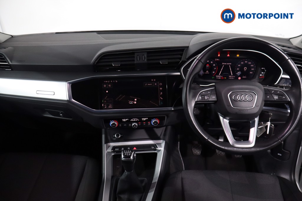 Audi Q3 Technik Manual Petrol SUV - Stock Number (1634676) - 1st supplementary image