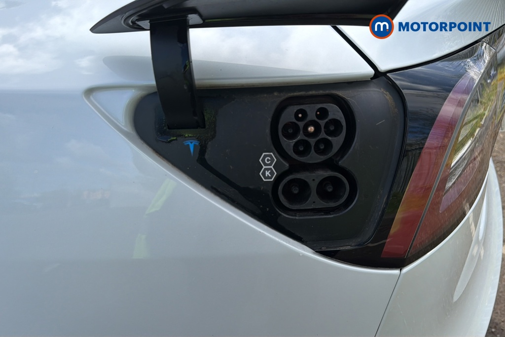 Tesla Model 3 Long Range Automatic Electric Saloon - Stock Number (1634787) - 41st supplementary image