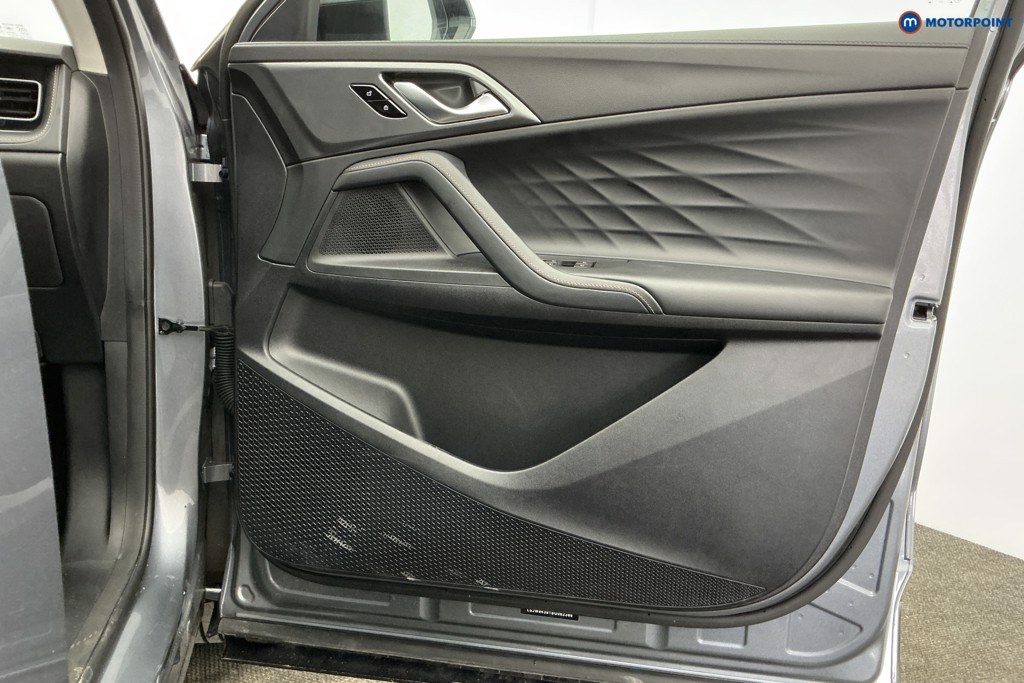 Mg Motor Uk HS Trophy Automatic Petrol-Electric Hybrid SUV - Stock Number (1634859) - 25th supplementary image