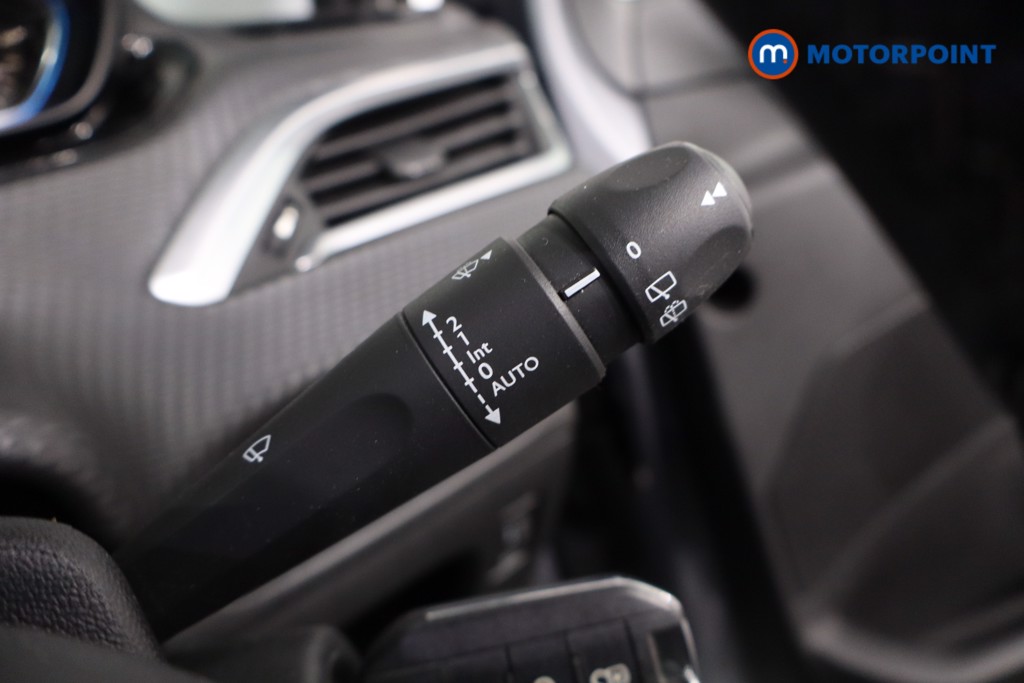 Peugeot 2008 Allure Manual Petrol SUV - Stock Number (1634880) - 15th supplementary image