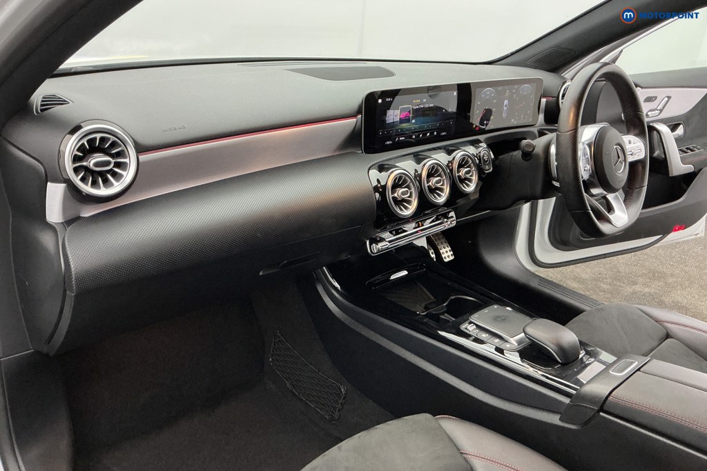 Mercedes-Benz A Class Amg Line Automatic Petrol Hatchback - Stock Number (1635020) - 8th supplementary image
