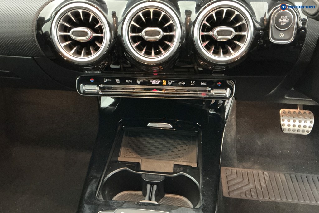 Mercedes-Benz A Class Amg Line Automatic Petrol Hatchback - Stock Number (1635020) - 18th supplementary image