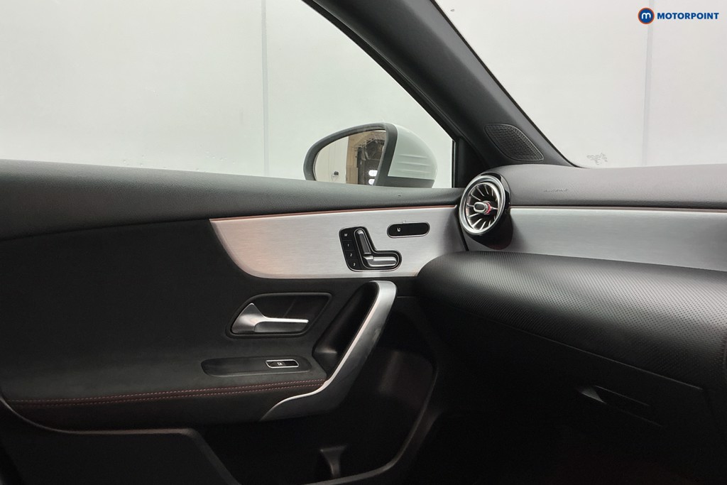 Mercedes-Benz A Class Amg Line Automatic Petrol Hatchback - Stock Number (1635020) - 19th supplementary image