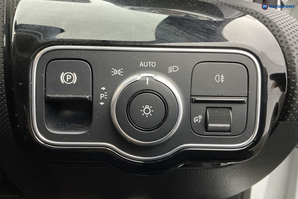 Mercedes-Benz A Class Amg Line Automatic Petrol Hatchback - Stock Number (1635020) - 22nd supplementary image