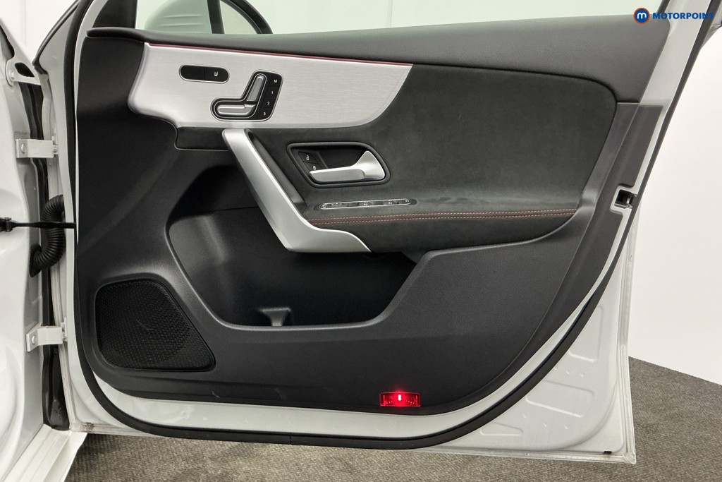 Mercedes-Benz A Class Amg Line Automatic Petrol Hatchback - Stock Number (1635020) - 23rd supplementary image