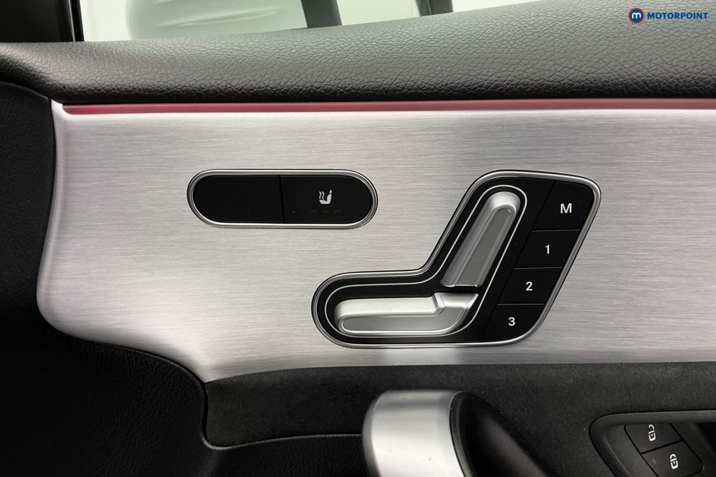 Mercedes-Benz A Class Amg Line Automatic Petrol Hatchback - Stock Number (1635020) - 25th supplementary image