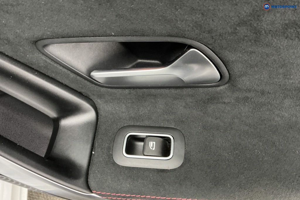 Mercedes-Benz A Class Amg Line Automatic Petrol Hatchback - Stock Number (1635020) - 27th supplementary image