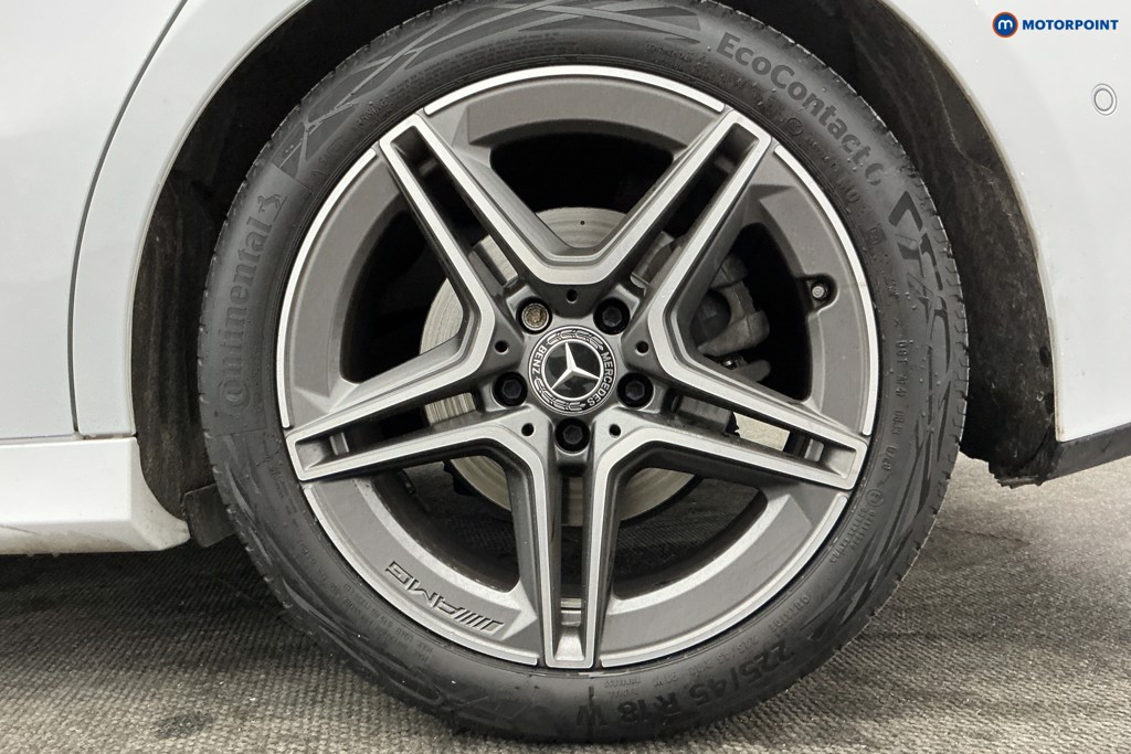 Mercedes-Benz A Class Amg Line Automatic Petrol Hatchback - Stock Number (1635020) - 33rd supplementary image