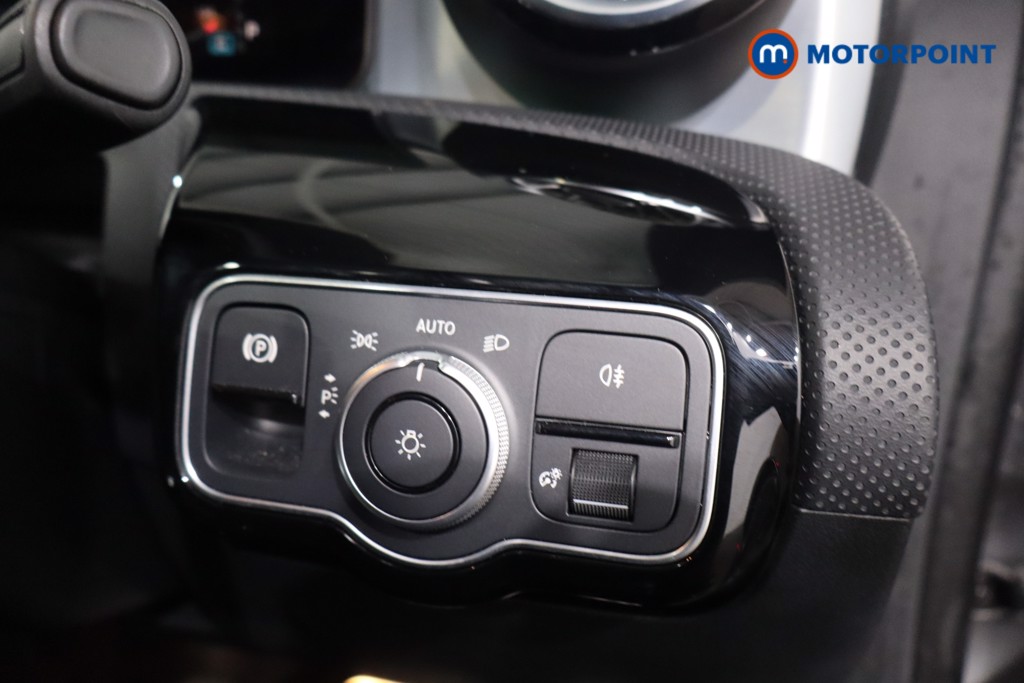 Mercedes-Benz CLA Amg Line Automatic Diesel Coupe - Stock Number (1635040) - 16th supplementary image