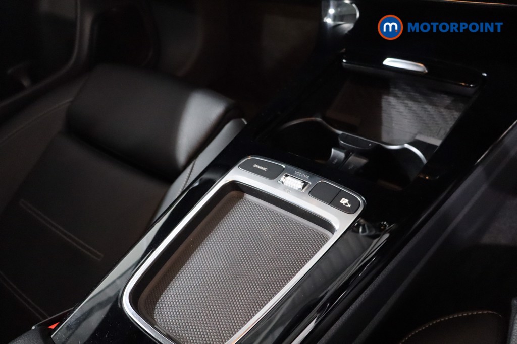 Mercedes-Benz CLA Amg Line Automatic Diesel Coupe - Stock Number (1635040) - 21st supplementary image