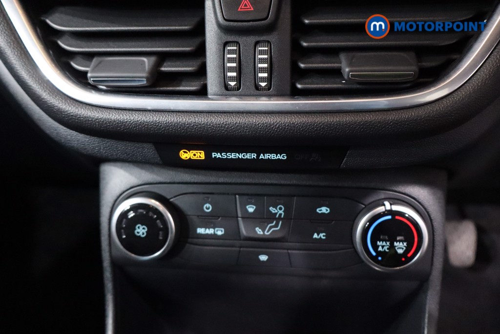 Ford Fiesta Titanium Manual Petrol Hatchback - Stock Number (1635165) - 21st supplementary image
