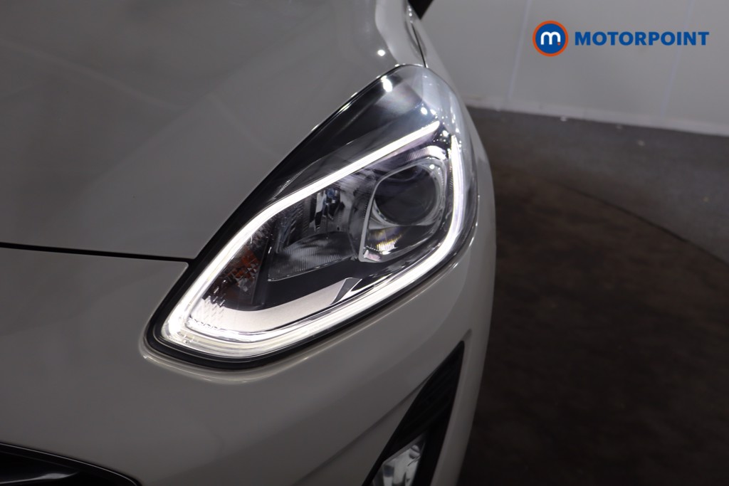 Ford Fiesta Titanium Manual Petrol Hatchback - Stock Number (1635165) - 30th supplementary image